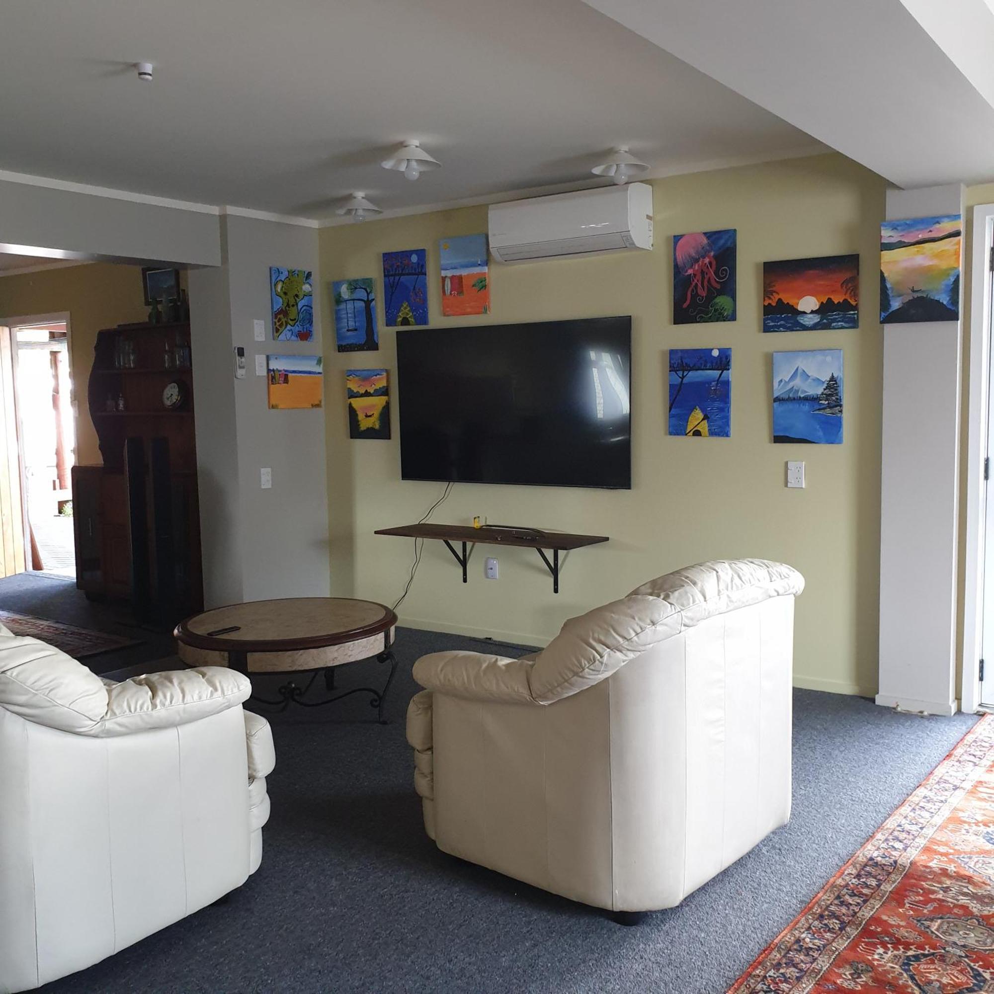 The Redbarn Villa Turangi Eksteriør bilde